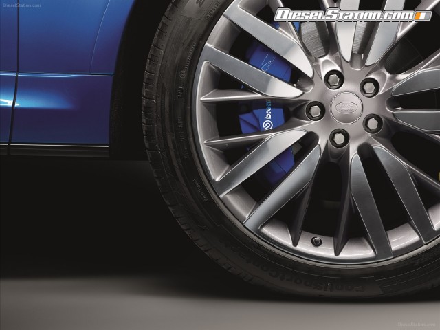 Land Rover Range Rover Sport SVR 2015 Picture #10 Land Rover Range Rover Sport SVR 2015 Picture #10